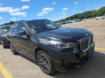 2026 BMW X1 xDrive28i M SPORT LINE - miniatura 3