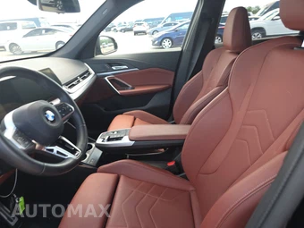 2026 BMW X1 xDrive28i M SPORT LINE - miniatura 7