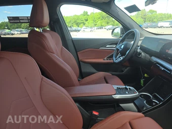 2026 BMW X1 xDrive28i M SPORT LINE - miniatura 8