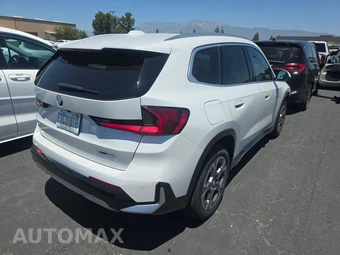 2026 BMW X1 xDrive28i - miniatura 4