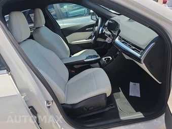 2026 BMW X1 xDrive28i - miniatura 14