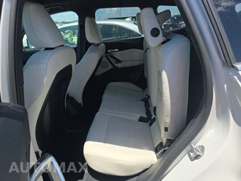 2026 BMW X1 xDrive28i - miniatura 19