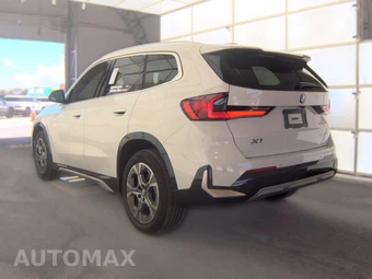 2026 BMW X1 xDrive28i - miniatura 8