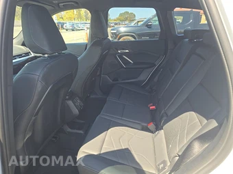 2026 BMW X1 xDrive28i - miniatura 13