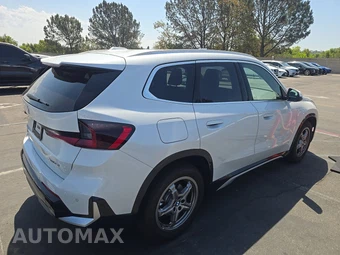 2026 BMW X1 xDrive28i - miniatura 4