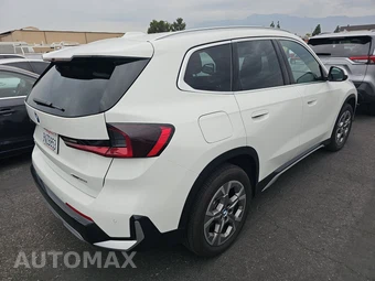 2026 BMW X1 xDrive28i - miniatura 4