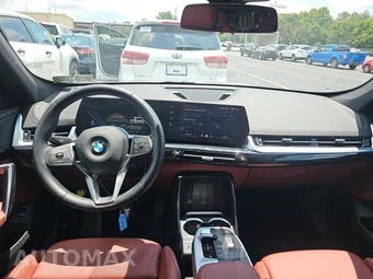 2026 BMW X1 xDrive28i - miniatura 17