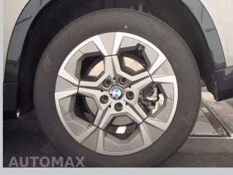 2026 BMW X1 xDrive28i – miniatura 12