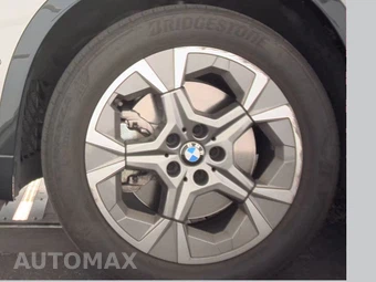 2026 BMW X1 xDrive28i – miniatura 9
