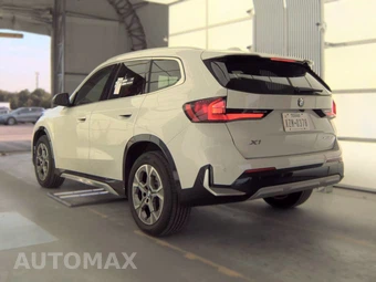 2026 BMW X1 xDrive28i - miniatura 8
