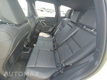 2026 BMW X1 xDrive28i - miniatura 13