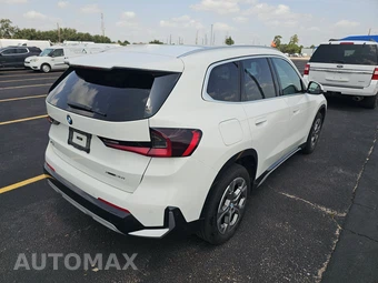 2026 BMW X1 xDrive28i - miniatura 4