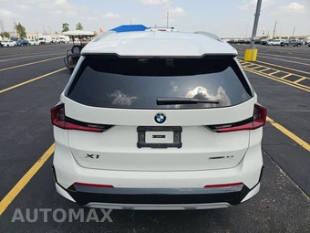 2026 BMW X1 xDrive28i - miniatura 5