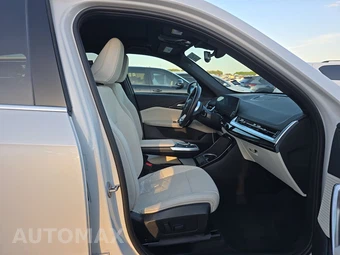 2026 BMW X1 xDrive28i – miniatura 14