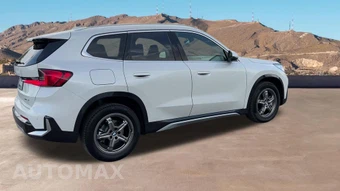 2026 BMW X1 xDrive28i - miniatura 13