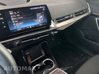2026 BMW X1 xDrive28i - miniatura 26