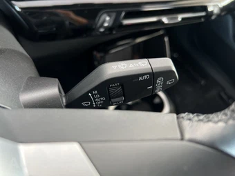 2026 BMW X1 xDrive28i - miniatura 49