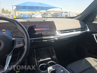 2026 BMW X1 xDrive28i - miniatura 11