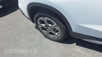 2026 BMW X1 xDrive28i - miniatura 24