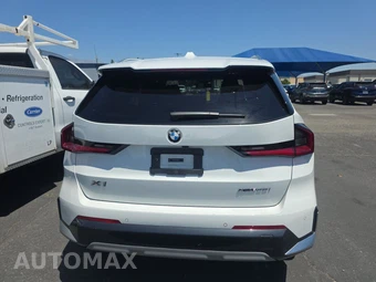 2026 BMW X1 xDrive28i - miniatura 5