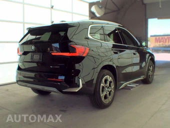 2026 BMW X1 xDrive28i - miniatura 5