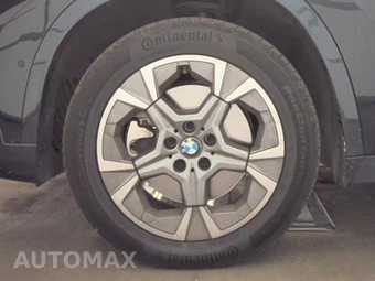 2026 BMW X1 xDrive28i - miniatura 9