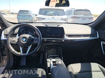 2026 BMW X1 xDrive28i - miniatura 17