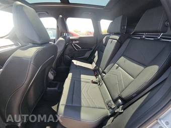 2026 BMW X1 xDrive28i - miniatura 19