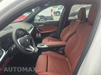 2026 BMW X1 xDrive28i - miniatura 12