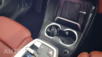 2026 BMW X1 xDrive28i – miniatura 24