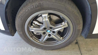 2026 BMW X1 xDrive28i – miniatura 26