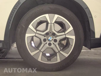 2026 BMW X1 xDrive28i – miniatura 10
