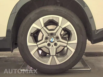 2026 BMW X1 xDrive28i – miniatura 12