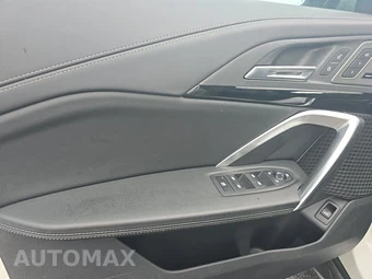 2026 BMW X1 xDrive28i – miniatura 15