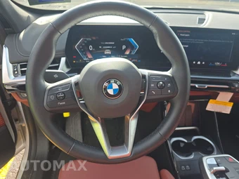 2026 BMW X1 xDrive28i – miniatura 10