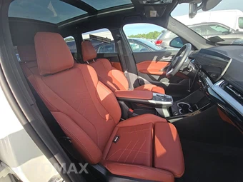 2026 BMW X1 xDrive28i – miniatura 8