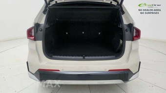 2026 BMW X1 xDrive28i – miniatura 27