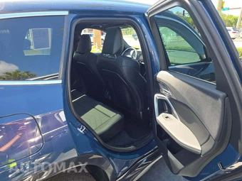 2026 BMW X1 xDrive28i - miniatura 16