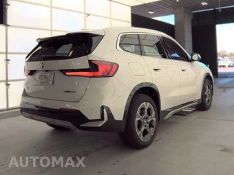 2026 BMW X1 xDrive28i - miniatura 5