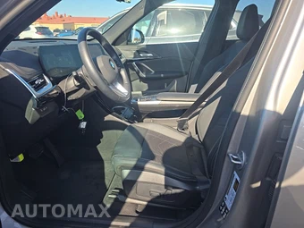 2026 BMW X1 xDrive28i - miniatura 7