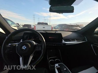 2026 BMW X1 xDrive28i - miniatura 11