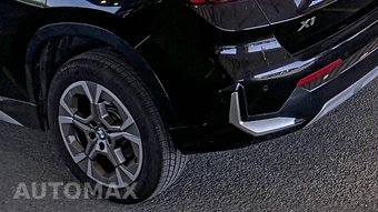 2026 BMW X1 xDrive28i – miniatura 10