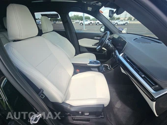 2026 BMW X1 xDrive28i - miniatura 8