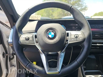 2026 BMW X1 xDrive28i – miniatura 10
