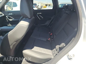 2026 BMW X1 xDrive28i – miniatura 13