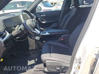 2026 BMW X1 xDrive28i – miniatura 7