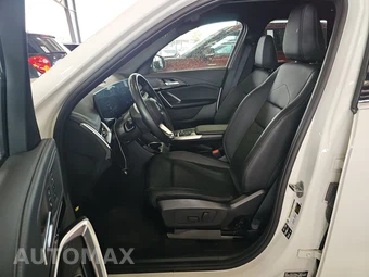 2026 BMW X1 xDrive28i - miniatura 13