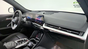 2026 BMW X1 xDrive28i - miniatura 15