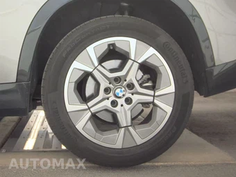 2026 BMW X1 xDrive28i - miniatura 12