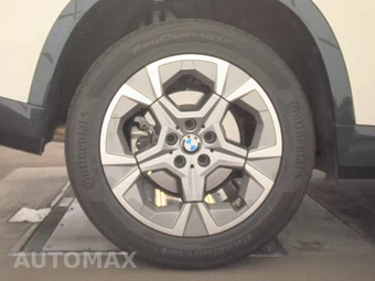 2026 BMW X1 xDrive28i - miniatura 11